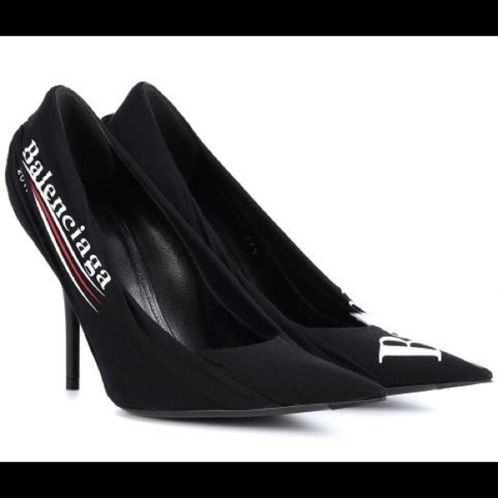 BALENCIAGA CAMPAIGN PUCHED PUMP